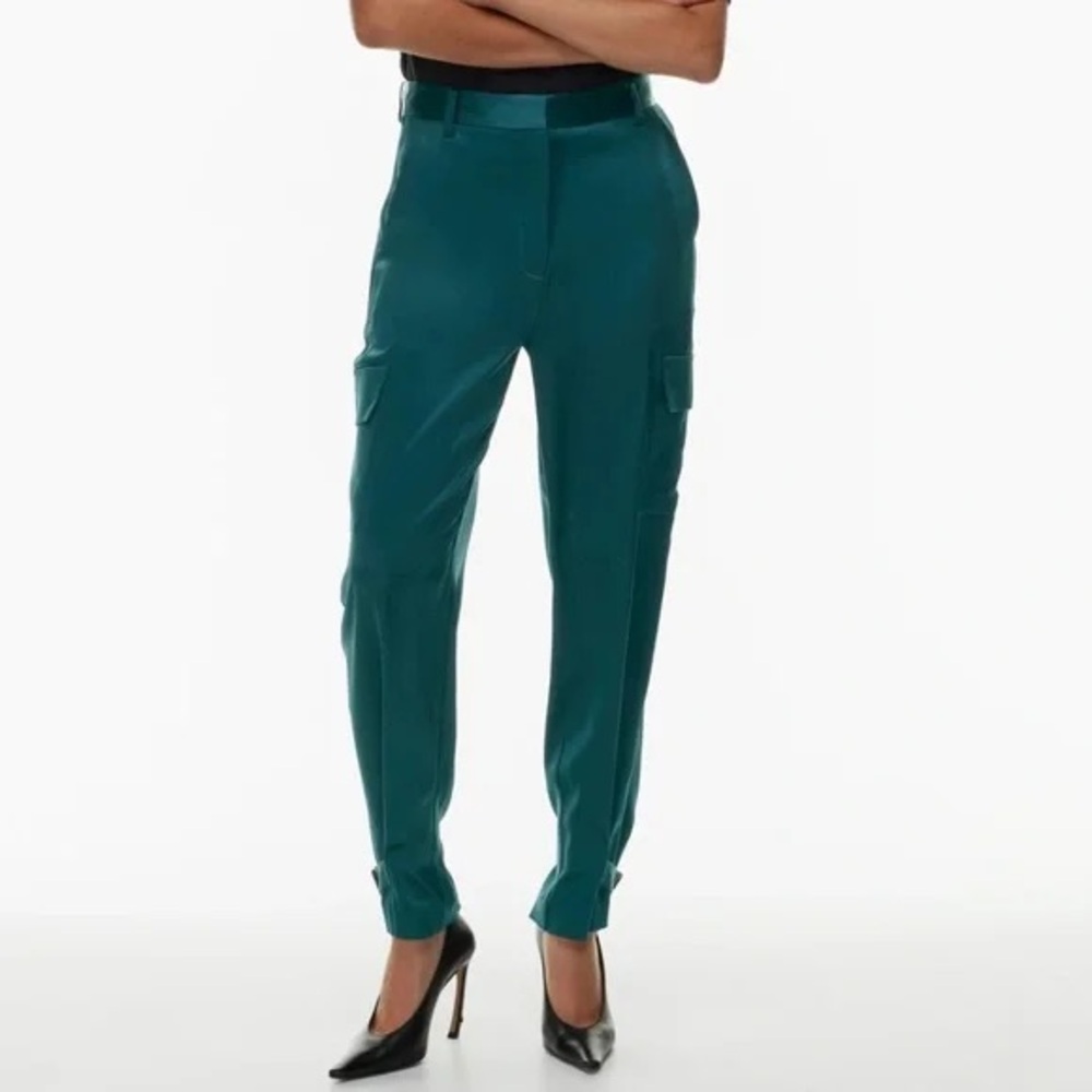 Aritzia Babaton Refined Satin Cargo pants in deep pandora green XS